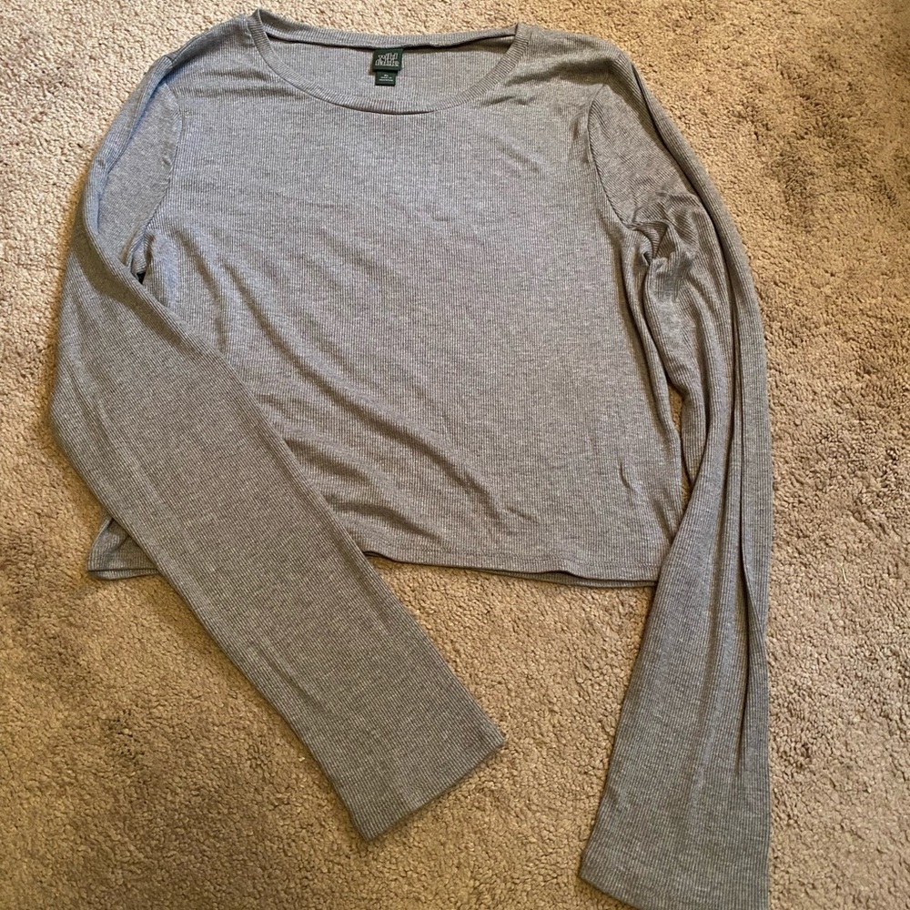 Gray Cropped Ribbed Long Sleeve